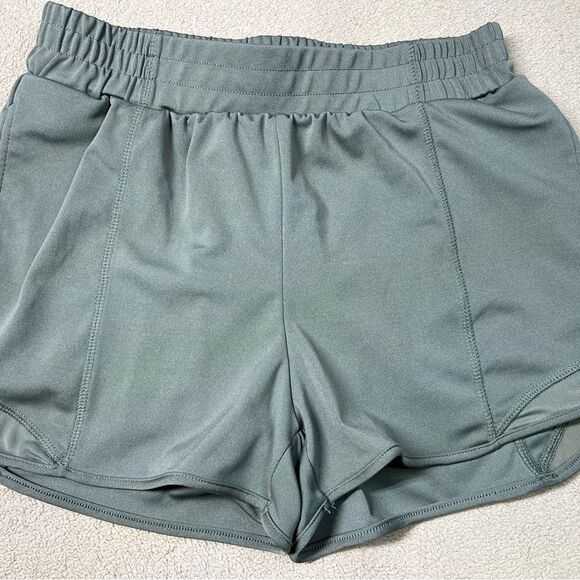 shosho Pants - Women’s Shosho gray Jogger shorts size M